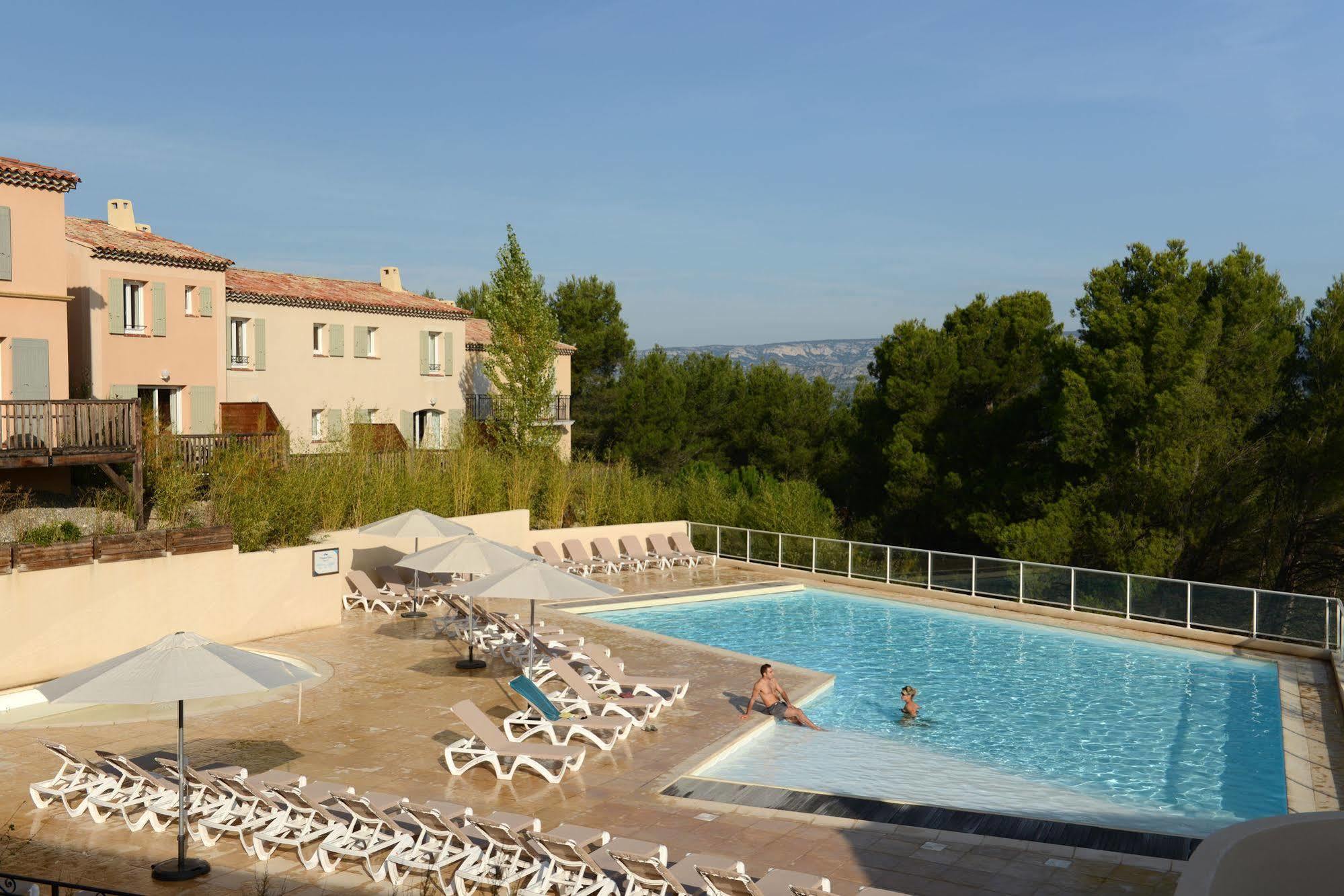 Residence Pierre & Vacances Les Coteaux De Pont-Royal Mallemort Exterior photo